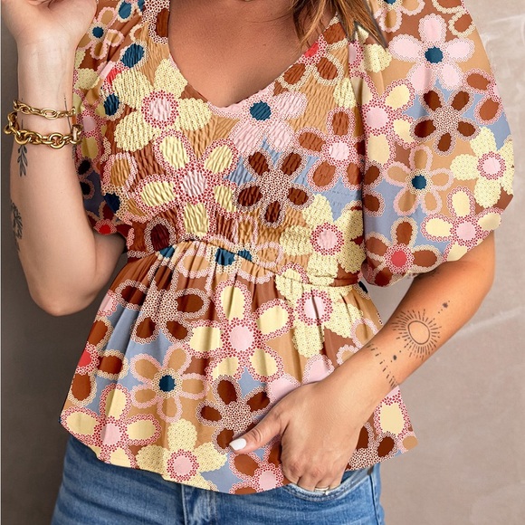 Apricot Boho Flower Print Puff Sleeve Peplum Top blouse V-Neck - Picture 4 of 13